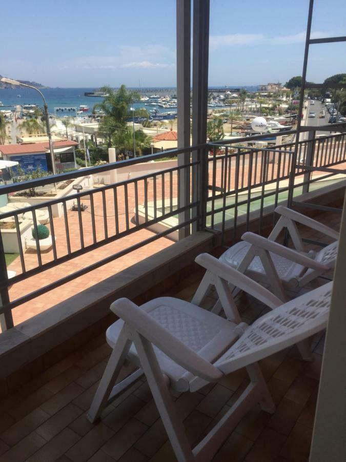 Casa Di Paolo Apartment Giardini Naxos Exterior foto